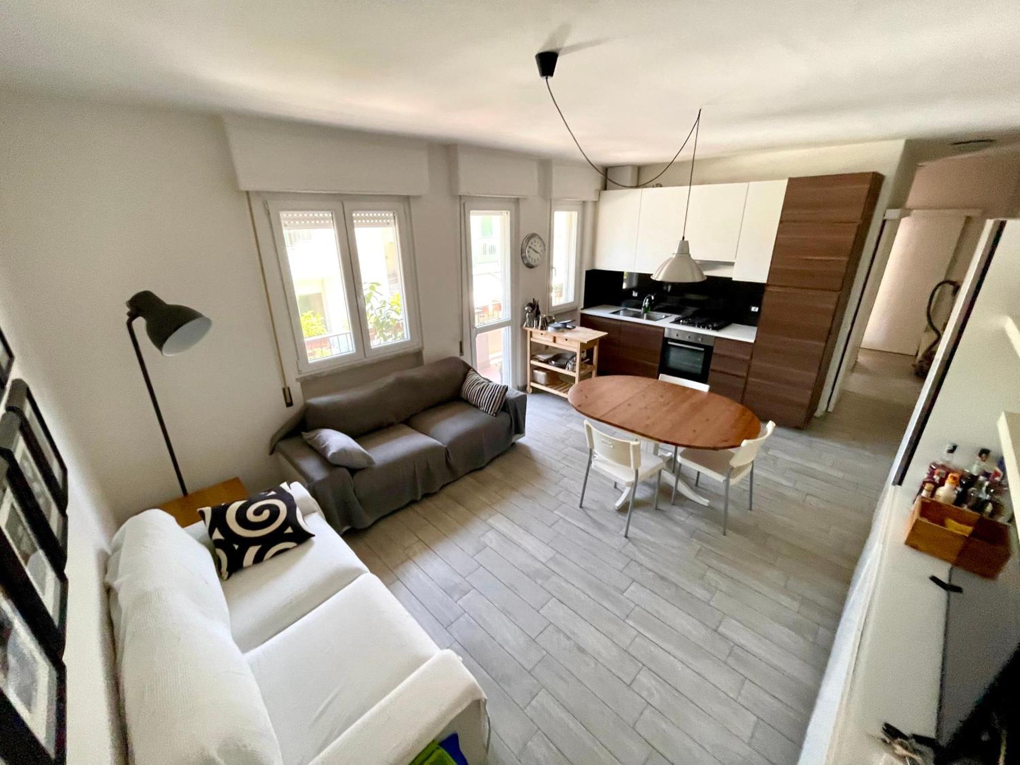Appartamento Moderno Sul Mare Марина ди Маса Екстериор снимка